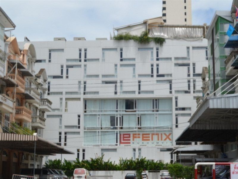 Le Fenix Sukhumvit 11 Bangkok Hotel Exterior photo